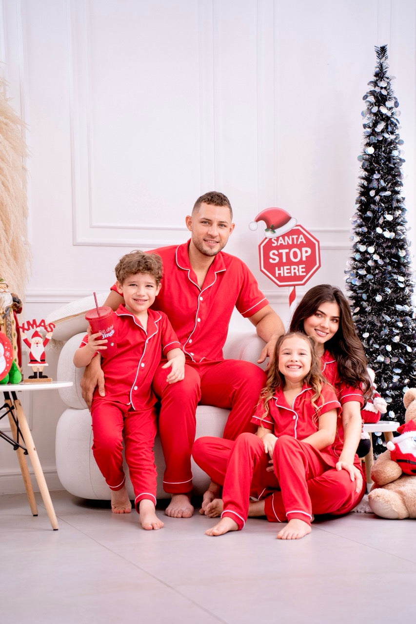 Pijama navideña roja (Bajo Pedido)